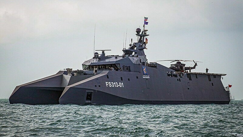 IRIS FS313-01 Shahid Soleimani in 2022 Sacred Defence Week parade.jpg
